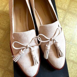 Like New Banana Republic Pink Suede Tassel Loafer, 8.5